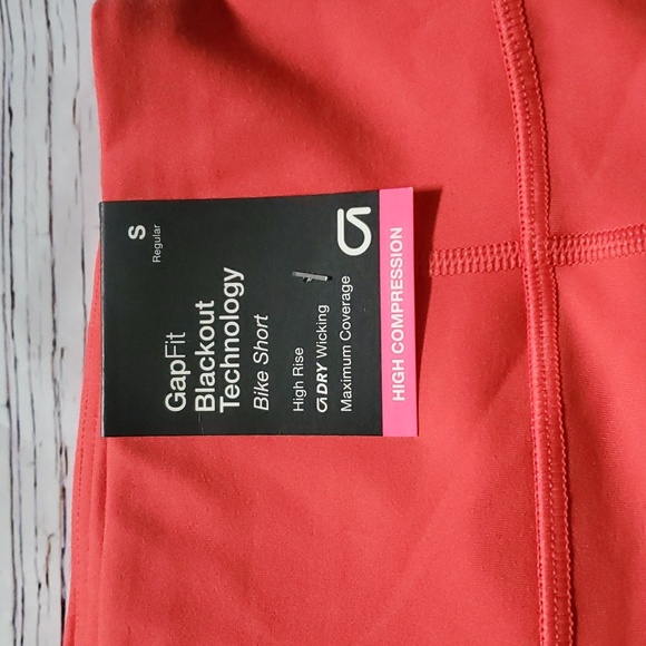 🆕️ GAP FIT WOMEN'S BLACKOUT TECHNOLOGY BIKE SHORT - Picture 5 of 11
